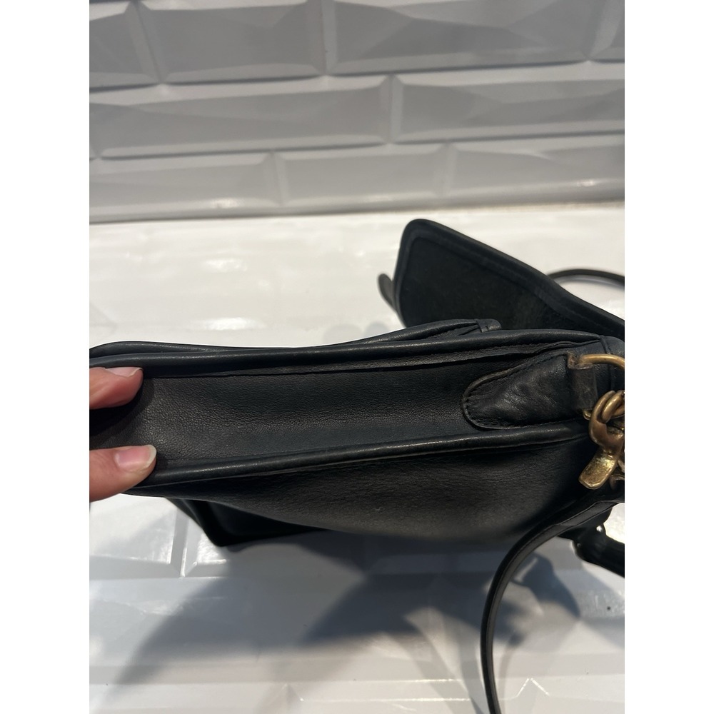 Classic Black Leather Crossbody Satchel - Picture 10 of 13